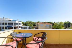 Tina - A5 second floor - MPolo