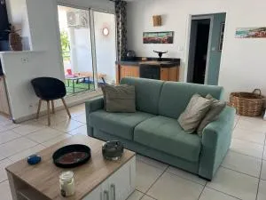 Le Victoria - Saint-Gilles-les Hauts