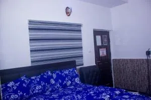 ROSANAH HOTEL - BAR AnD LOUNGE - Agbara