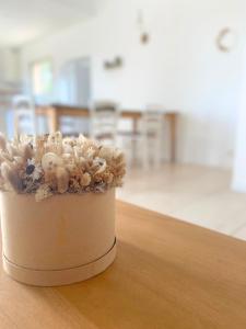 Villas Les Hauts de la Pinede - Villa avec Piscine, Jacuzzi et Boulodrome privatifs : photos des chambres