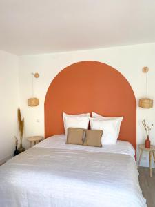 Villas Les Hauts de la Pinede - Villa avec Piscine, Jacuzzi et Boulodrome privatifs : photos des chambres