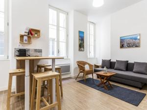 LEscapade Marseillaise T2 Moderne avec Cuisine Équipée et à 5 min du Vieux-Port