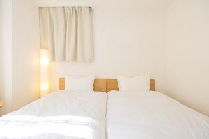 SQ312-5 mins Shibuya Station JR Yamanote - Max 2