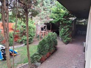 Noclegi Julia pokoje 1-3 parter Chodkiewicza śniadanie kontynentalne