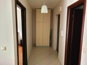 ΔΙΧΩΡΟ ΔΙΑΜΕΡΙΣΜΑ ΣΤΗΝ ΚΑΣΤΟΡΙΑ