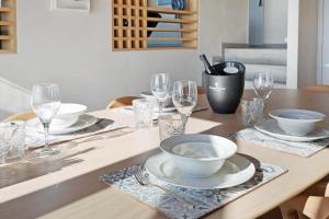 Luxury Waterfront Retreat 4p - Comfort & Panoramisch Uitzicht - Villa 13