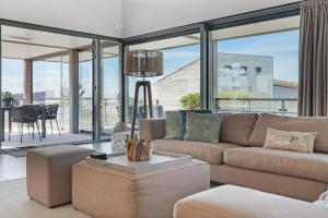 Villa 42 – Dune Breeze | Beach villa by the water