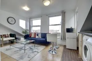 South Parade Penthouse - Bembridge