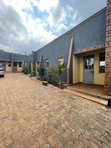 D&K accommodations an 1