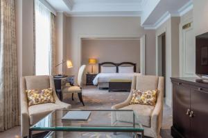 Deluxe Suite, 1 Queen room in JW Marriott Grosvenor House London