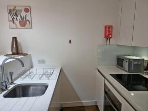 City Centre Flat near Top Sights