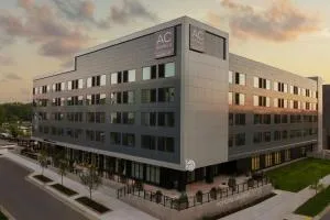 AC Hotel by Marriott Lansing University Area - Bannister