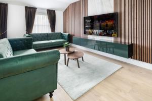 Luxury Large Apartment in Central London