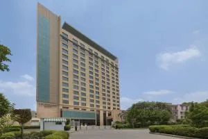 Courtyard by Marriott Gurugram Downtown - Gurgaon