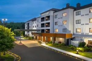 Courtyard by Marriott Danbury - Bridgewater