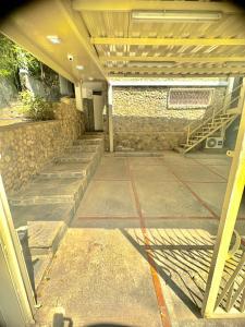 Estudio independiente, full equipo en excelente zona de Caracas