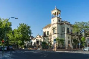 塞维利亚市万豪AC酒店 - 洛斯帕拉西奥西维利亚夫兰卡