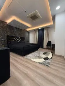 LMY Residency Prestige Apartments Bahria Town Lahore - Rāmkot