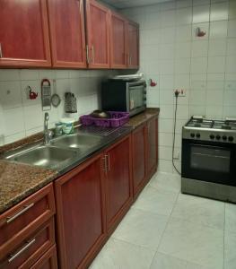 غرف مفروشة للبنات فقط Room for Ladies only