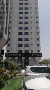 غرف مفروشة للبنات فقط Room for Ladies only