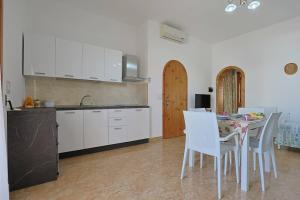 Casa Monsellato 1B SX a soli 120 mt dalla spiaggia Padula Fede di Punta Prosciutto