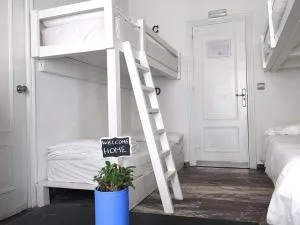 Somasiri Backpacker Hostel - Mirissa