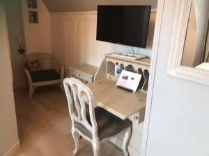 B&B / Chambres d'hotes Les chaumieres du pays d'auge : photos des chambres