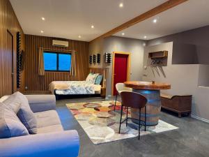 B&B / Chambres d'hotes L-Inattendue - Domaine GUETH - Vins d-Alsace et oenotourisme : photos des chambres