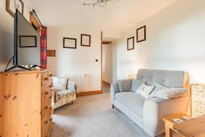 Honeypot Farm - Piglets House