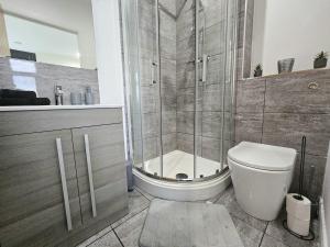 A&J Properties - 2 Bed Flat with Netflix&Disney