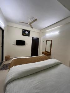 Hotel Shree om Sai lodging