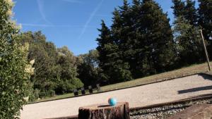 Maisons de vacances Villa - Domaine a GRANS grande demeure 6 a 12pers : photos des chambres