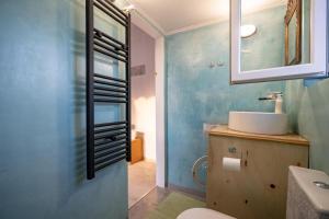 Acropolis Skyline Sunset, 2 person loft Exarchia