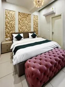 MK Loby - 齐拉克普尔