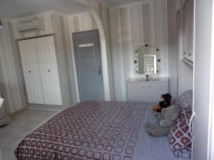 Villas PROMOTION sur la derniere semaine d-Aout en Occitanie - villa avec piscine privee : photos des chambres