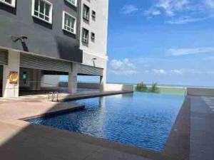 SURIA HomeStay Kuala Terengganu City Center, 8 pax, 150M to KTCC Mall
