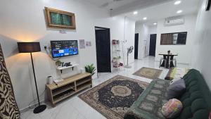 Nana Bangi Homestay