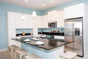 Marvelous 4 Bedroom w Pool @ Festival Resort 197