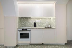 Ocean View Retreat 2 - Sea View with Jacuzzi