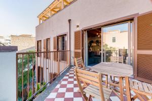 Modern Rooftop Apartment