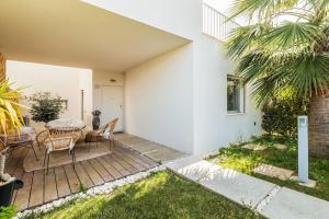 Family Villa 3 Bedrooms private rooftop with Pool