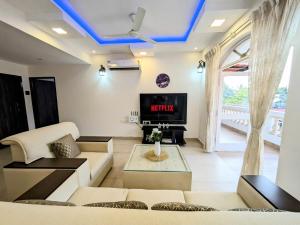 4BHK Duplex Penthouse, walk to the Colva beach