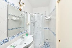 Standard Double Room with Lateral Sea View- Depandance room in Hotel Villa Sirio