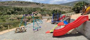 Kineta Farmhouse - 3hvězdičkové hotely ve městě Kineta