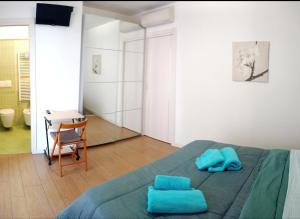 Super Location front lake