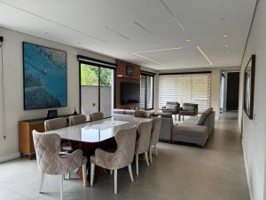 Casa Espaçosa no Condomínio Morada da Praia