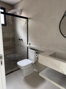 Casa Espaçosa no Condomínio Morada da Praia