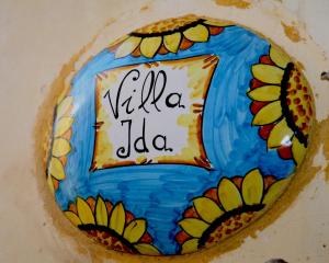 Casa Vacanze - Villa Ida Apartments