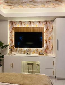 Paris Hilton Beach resort - Aparthotels, Manila