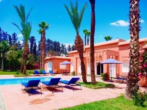 Villa Rayan Marrakech secteur Palmeraie dans Propriété de 2 hectares avec jardin arbres fruitiers - Douar Blidene